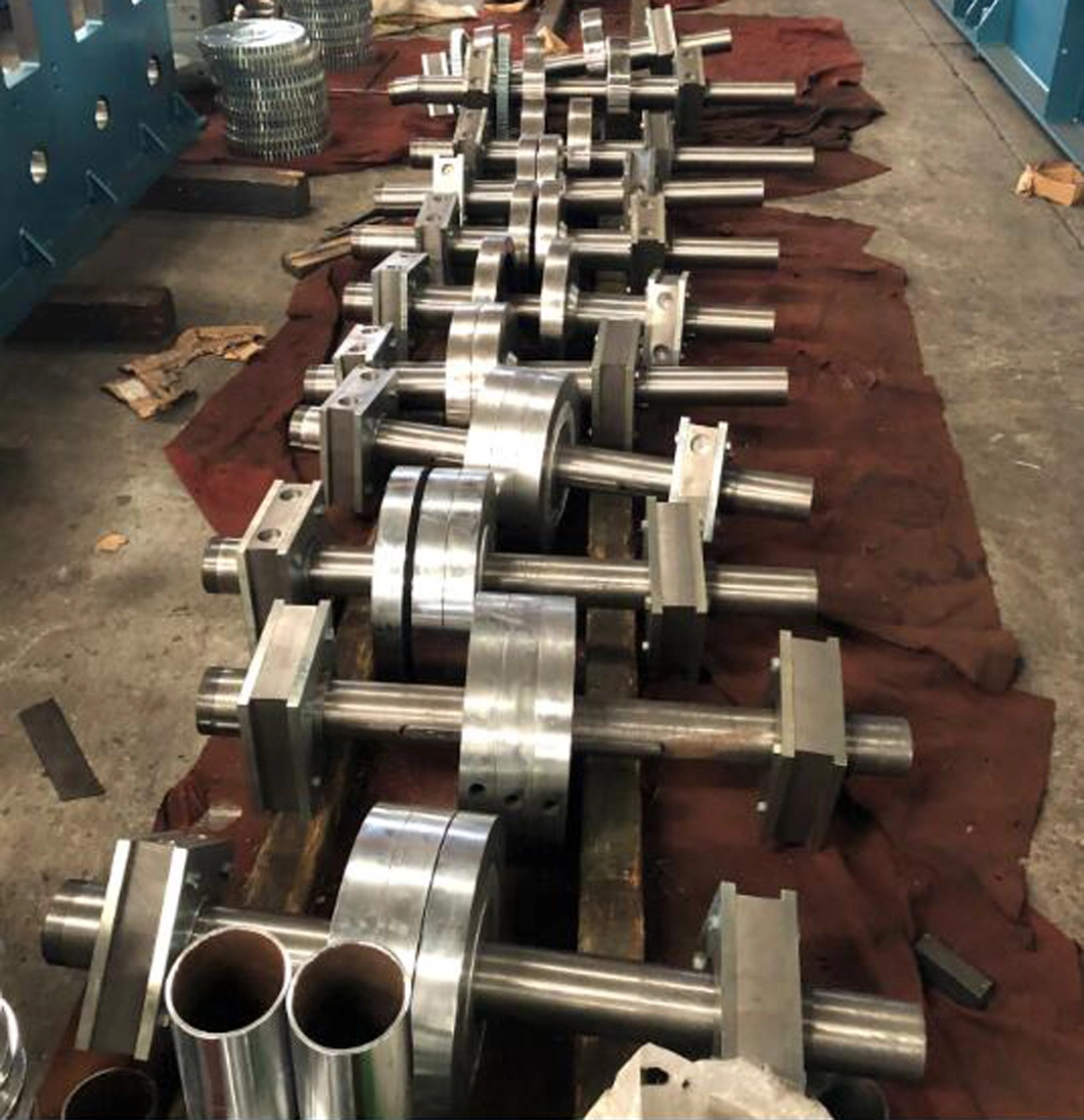 Good Performance Steel Cold Roll Forming Machine CZ Purlin Roller Former