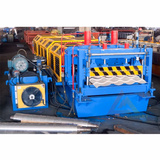 Fabrikpreis kundenspezifische farbige Kaltdachziegelherstellungsmaschine/glasierte Dachziegelmaschine/Stufenziegel-Metalldachblech-Rollformmaschine Preishersteller